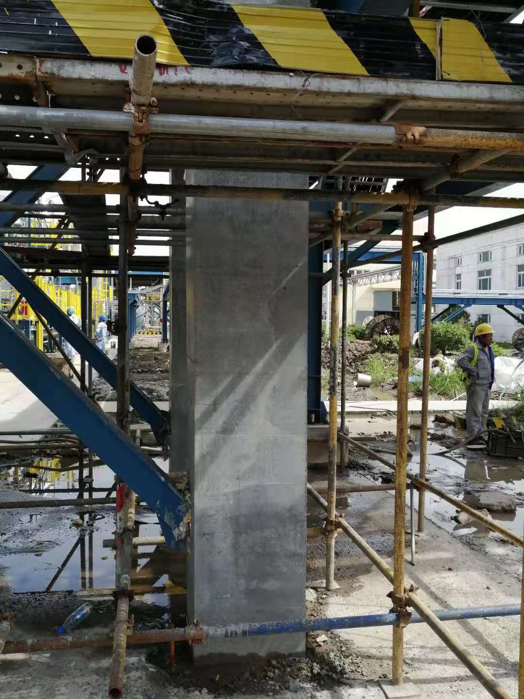 工程整改时选对加固质料很主要——上海尊龙凯时首页是您不错的选择！