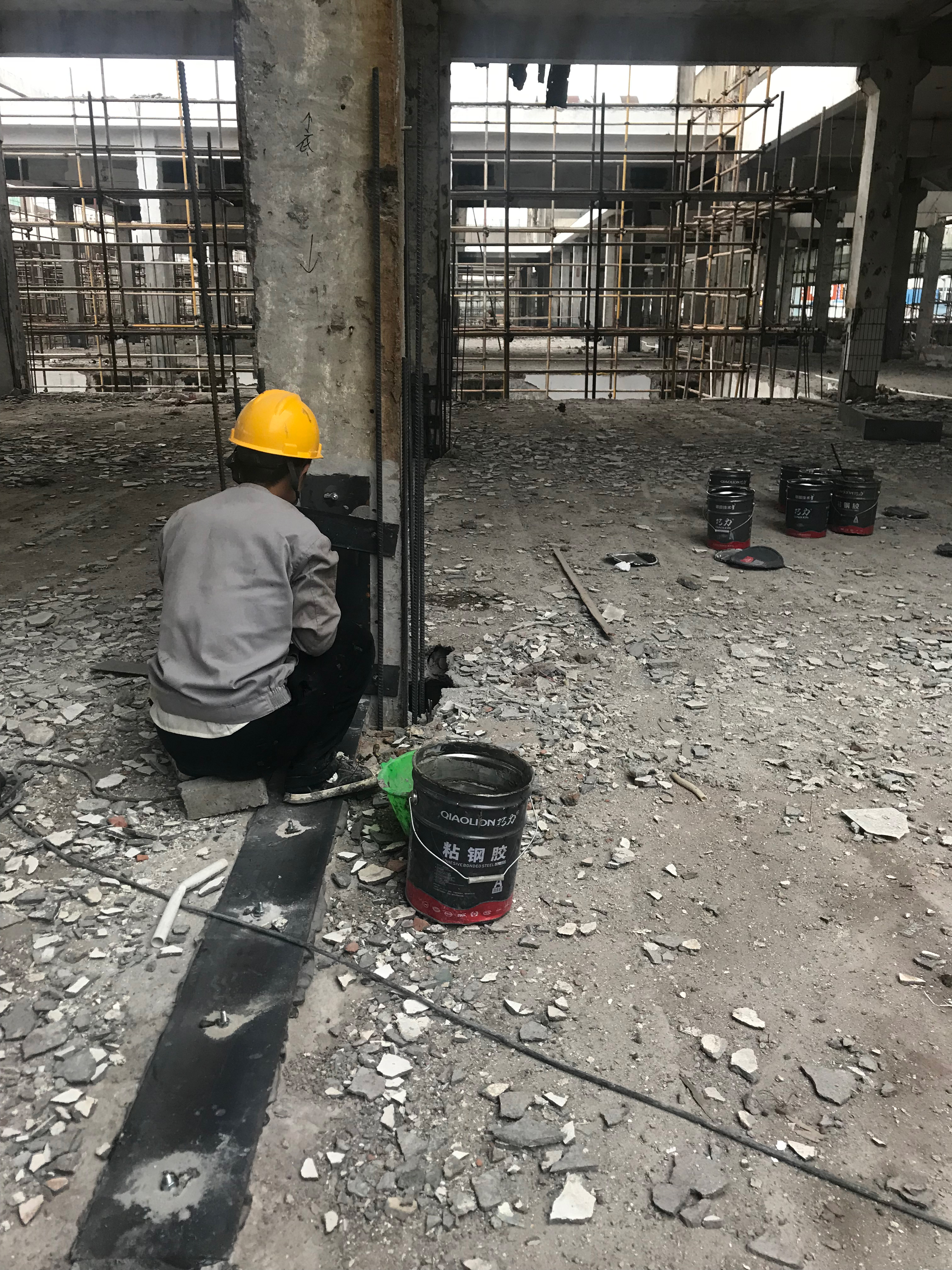 路面起砂修补需要注重什么？？？？？？？？