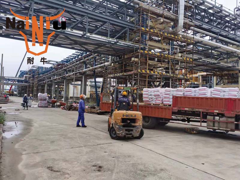 接纳缓凝剂来控制支座灌浆料的坍落度损失需要注重什么？？？？？